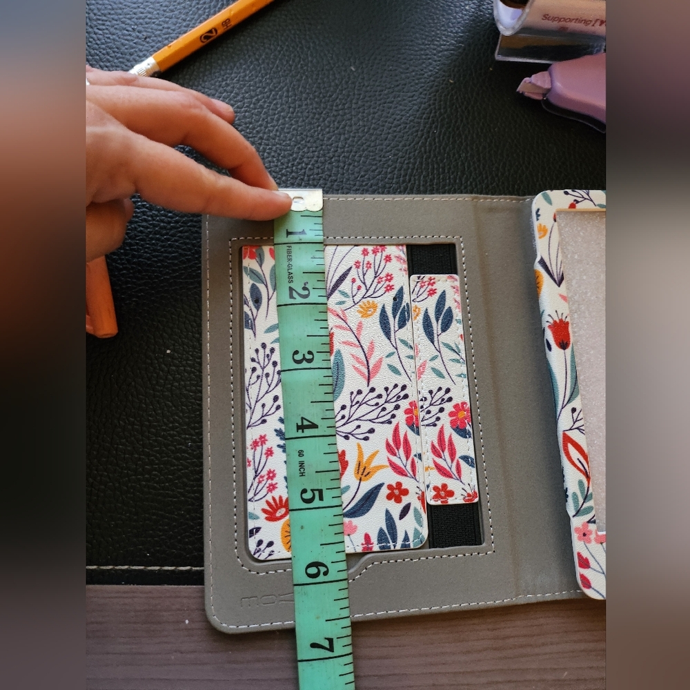 Kindle case 11/10/8 "